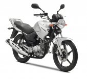 2011 Yamaha YBR125 photo